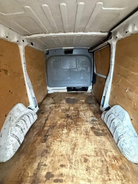 PEUGEOT EXPERT 229 L2H1 2.0l HDI 120 PACK CD CLIM 2009