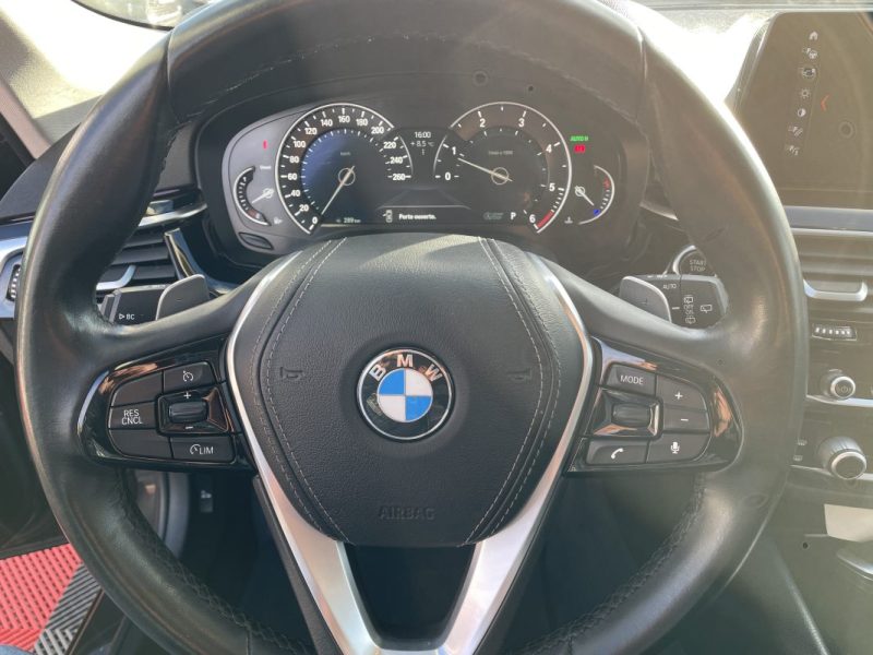 B.M.W. SERIE 5 520DA 190CH SPORT STEPTRONIC   GARANTIE 3/12 MOIS 2018