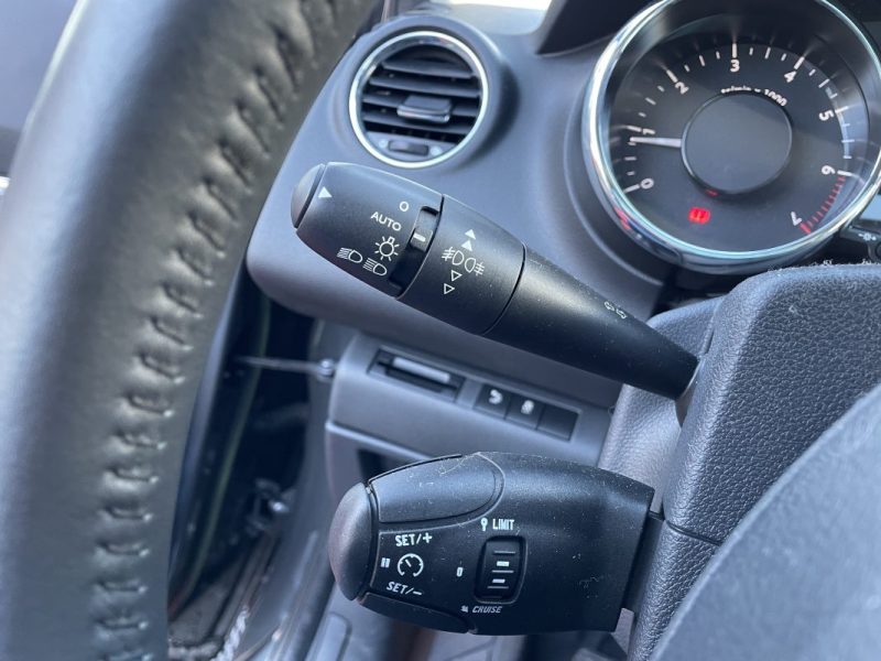 PEUGEOT 3008 1.6 THP - 160CV  FÉLINE      GARANTIE 3/12 MOIS 2012