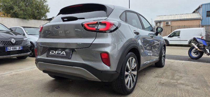 FORD PUMA 1.0 FLEXIFUEL 125CH MHEV  TITANIUM / TOIT OUVRANT / ATTELAGE / 1er Main