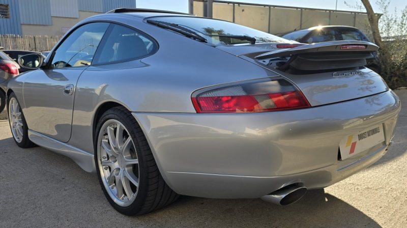 PORSCHE 911 3.4I - 300ch FLAT 6 CARRERA 4