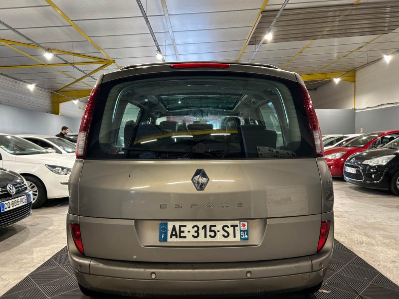 RENAULT ESPACE IV 2.0DCI 130CH 