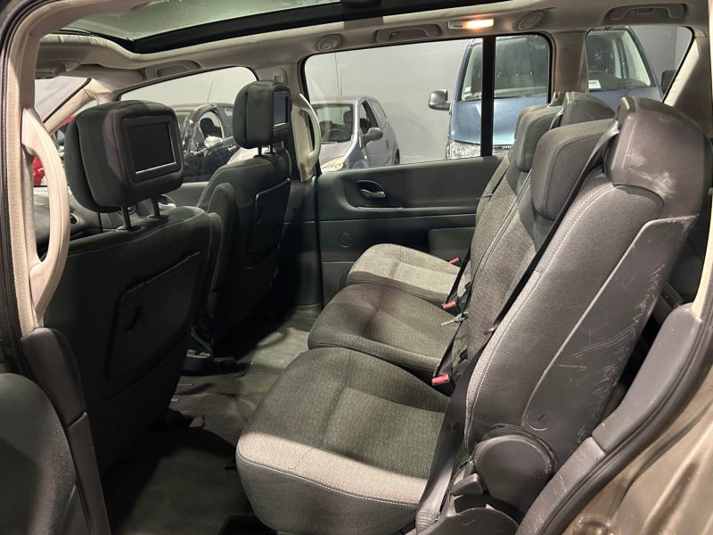 RENAULT ESPACE IV 2.0DCI 130CH 