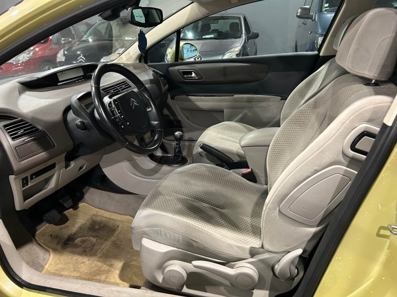 CITROEN C4 COUPE 2.0HDI 138CH 