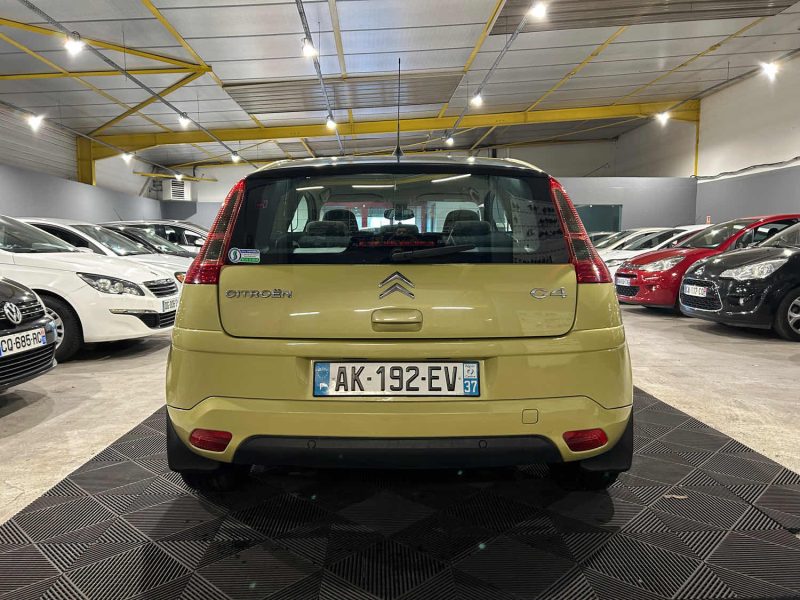 CITROEN C4 COUPE 2.0HDI 138CH 