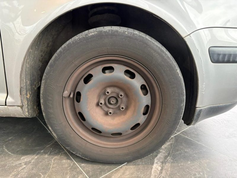 VOLKSWAGEN GOLF 1.9 TDI 90CH - ❄️ Climatisation - ✅Reprisse possible