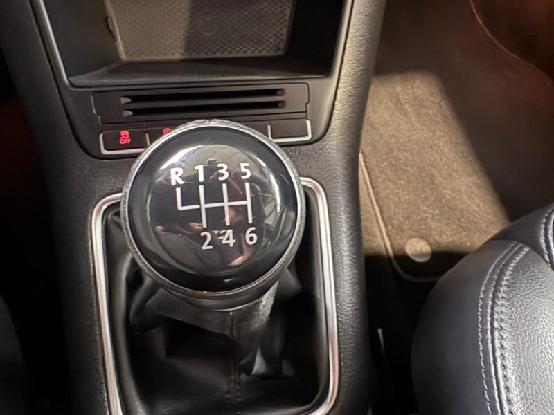 Tiguan 2.0 TDI 140ch 🚙 R-Line 4 Motion ✨ Toit pano ouvrant 🌅 Reprise 🔄 Garantie 🛡️