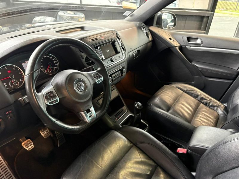 Tiguan 2.0 TDI 140ch 🚙 R-Line 4 Motion ✨ Toit pano ouvrant 🌅 Reprise 🔄 Garantie 🛡️