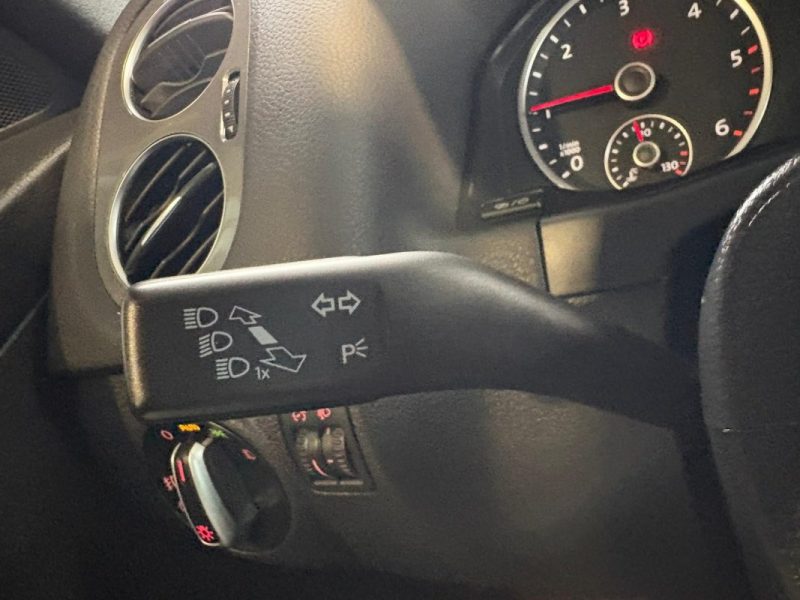 Tiguan 2.0 TDI 140ch 🚙 R-Line 4 Motion ✨ Toit pano ouvrant 🌅 Reprise 🔄 Garantie 🛡️