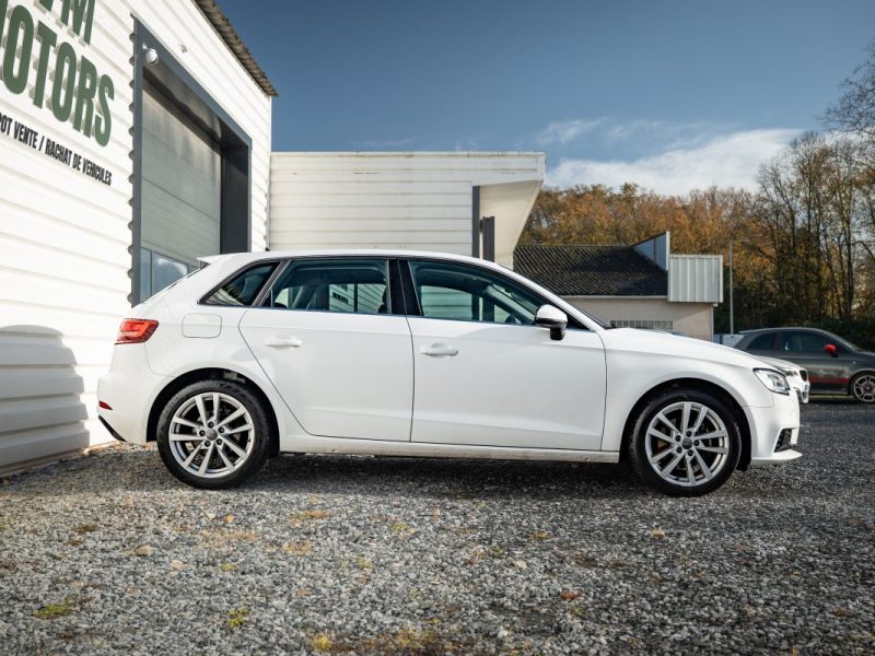 AUDI A3 30 TDI 1.6 116Cv SPORT 