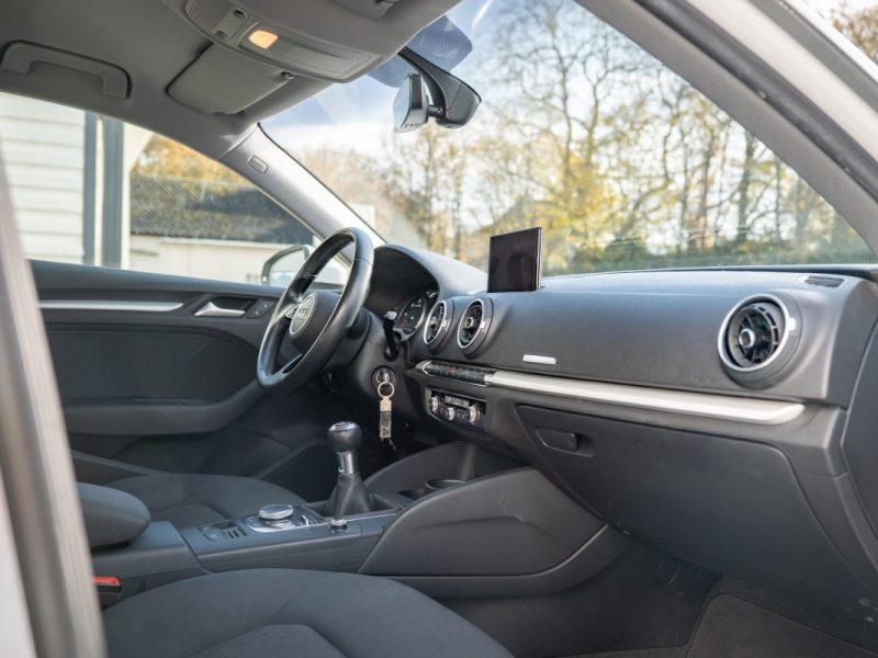 AUDI A3 30 TDI 1.6 116Cv SPORT 