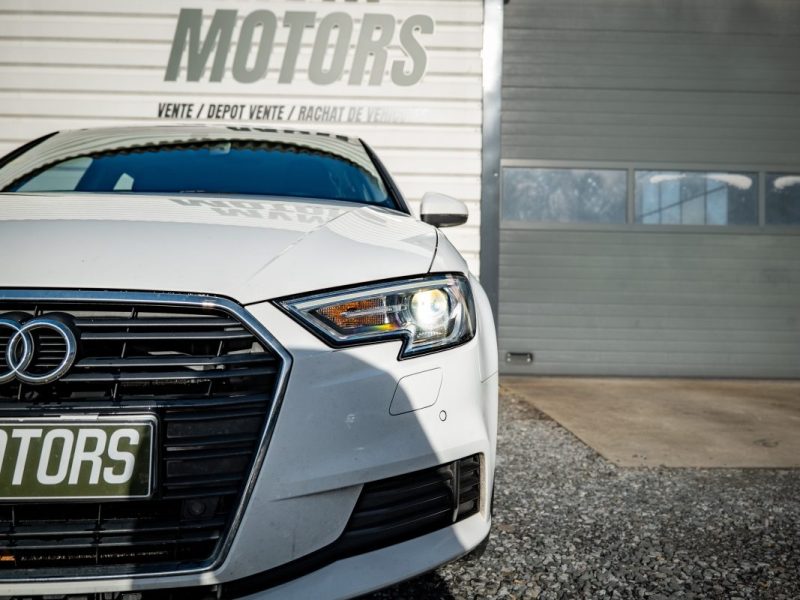 AUDI A3 30 TDI 1.6 116Cv SPORT 