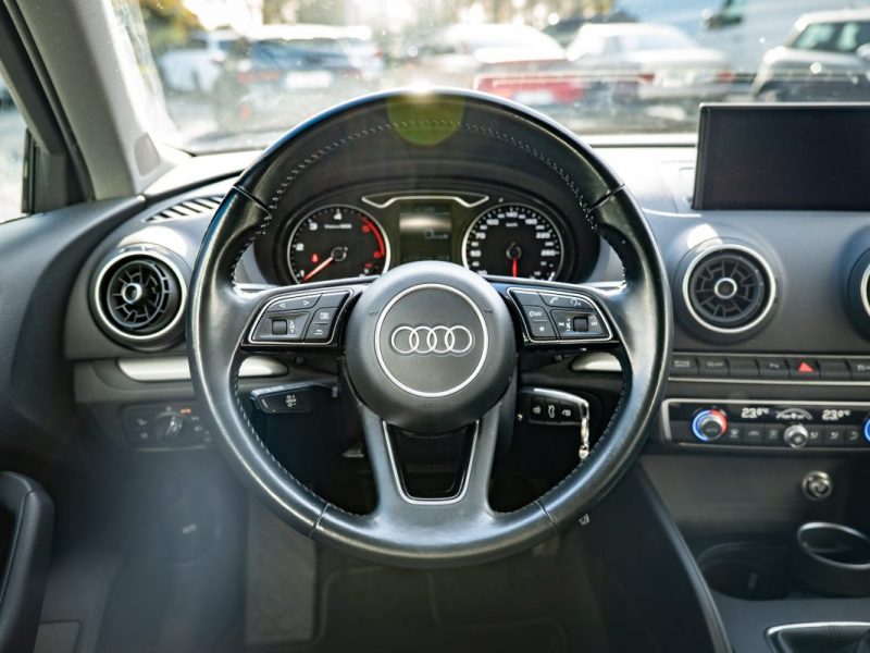 AUDI A3 30 TDI 1.6 116Cv SPORT 