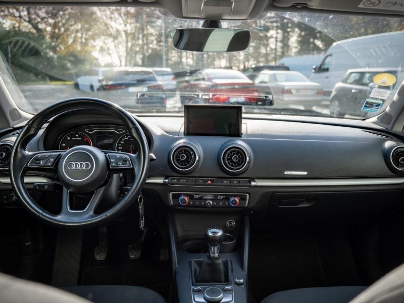 AUDI A3 30 TDI 1.6 116Cv SPORT 