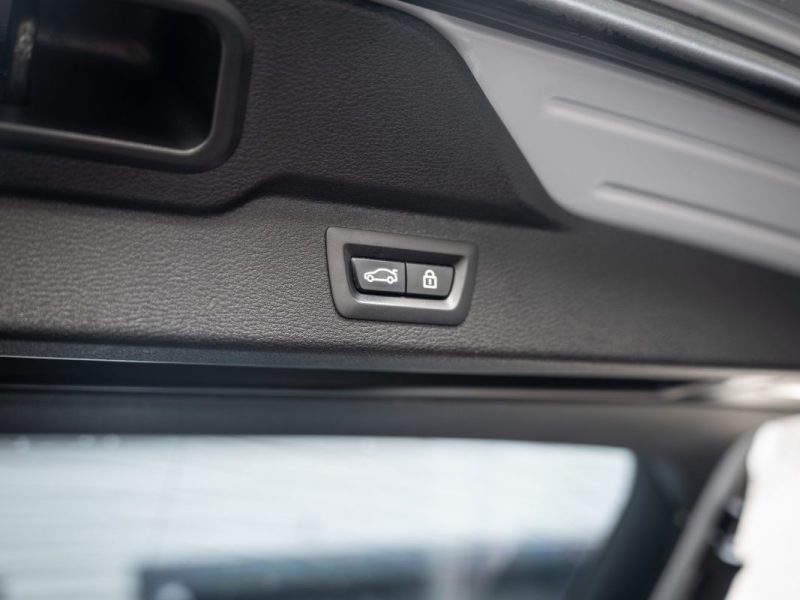 BMW X5 F15 xDRIVE40DA 313CH PACK M SPORT INDIVIDUAL - TOIT OUVRANT