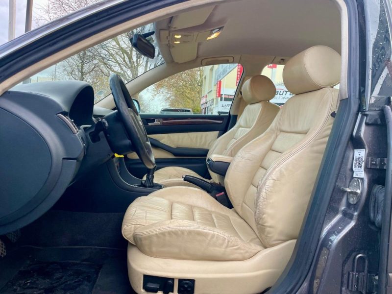 AUDI A6  2.5 V6 TDI 150 PACK LUXE 