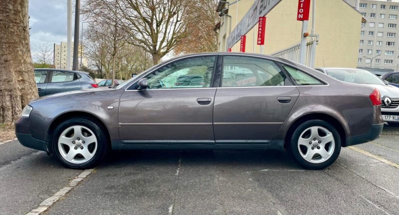 AUDI A6  2.5 V6 TDI 150 PACK LUXE 