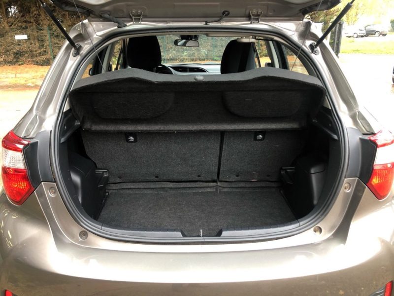 TOYOTA YARIS III 100H 1.5 HYBRID  DYNAMIC 2018