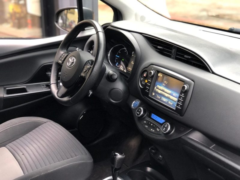 TOYOTA YARIS III 100H 1.5 HYBRID  DYNAMIC 2018