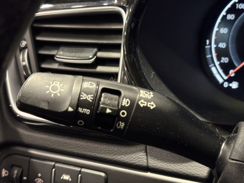 Kia  x-ceed 1.4 T-GDI 140ch  - Edition launch - Toit ouvrant - Park assist - Camera de recul 