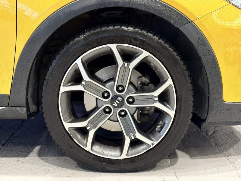 Kia  x-ceed 1.4 T-GDI 140ch  - Edition launch - Toit ouvrant - Park assist - Camera de recul 