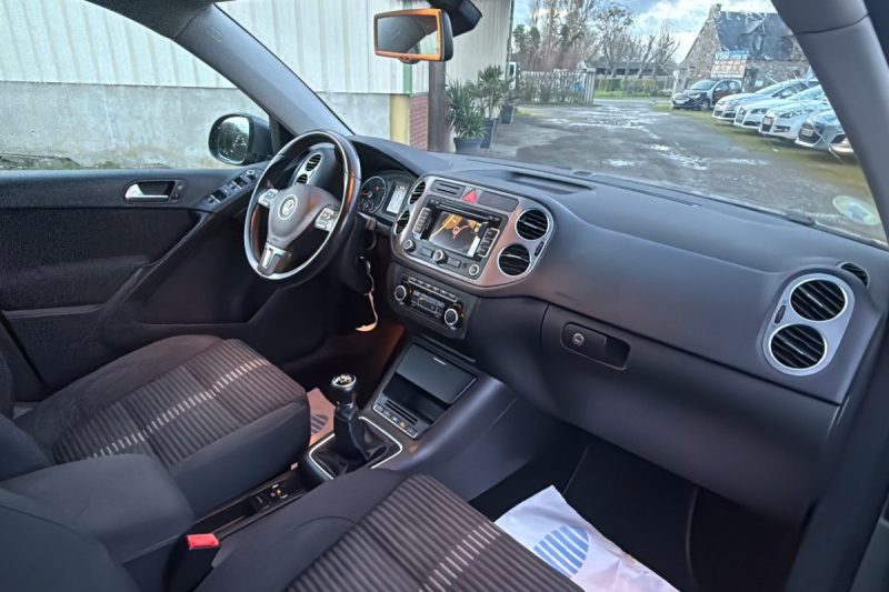 VOLKSWAGEN TIGUAN  2.0 TDI 140 4X2 BLUEMOTION SPORTLINE BVM6 