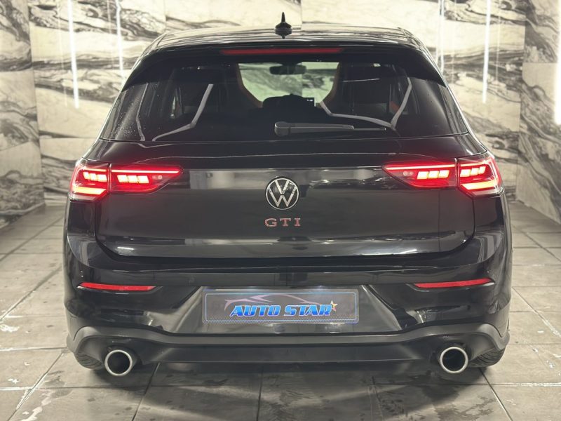 VOLKSWAGEN GOLF GTI  2024