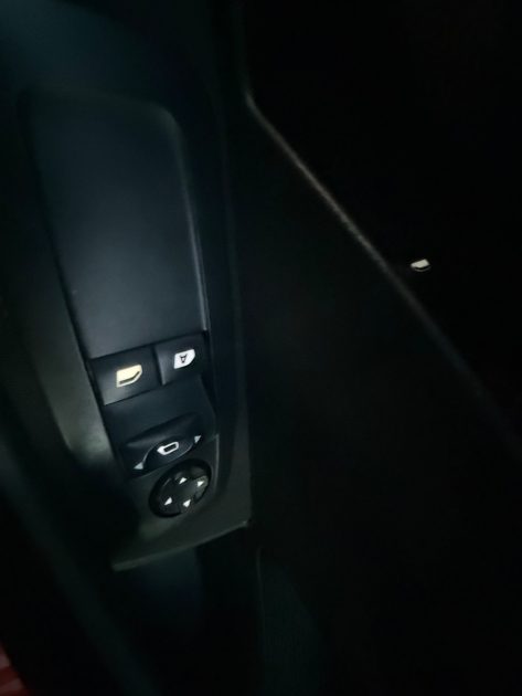 PEUGEOT 208 PHASE 2 1.6 HDI 75CV - 8V TURBO  2015