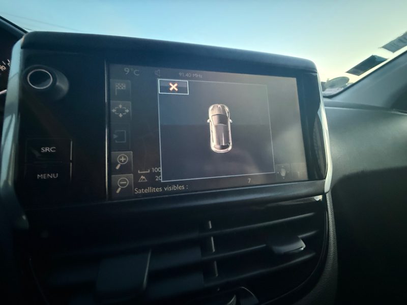 PEUGEOT 208 PHASE 2 1.6 HDI 75CV - 8V TURBO  2015