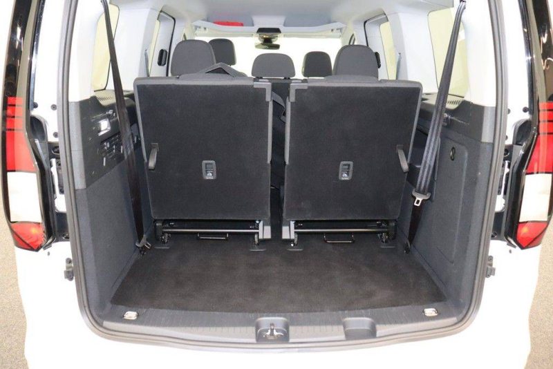 VOLKSWAGEN CADDY MAXI 2.0 TDI R1818