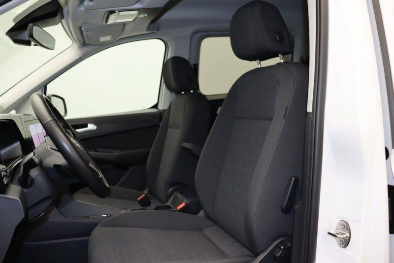 VOLKSWAGEN CADDY MAXI 2.0 TDI R1818