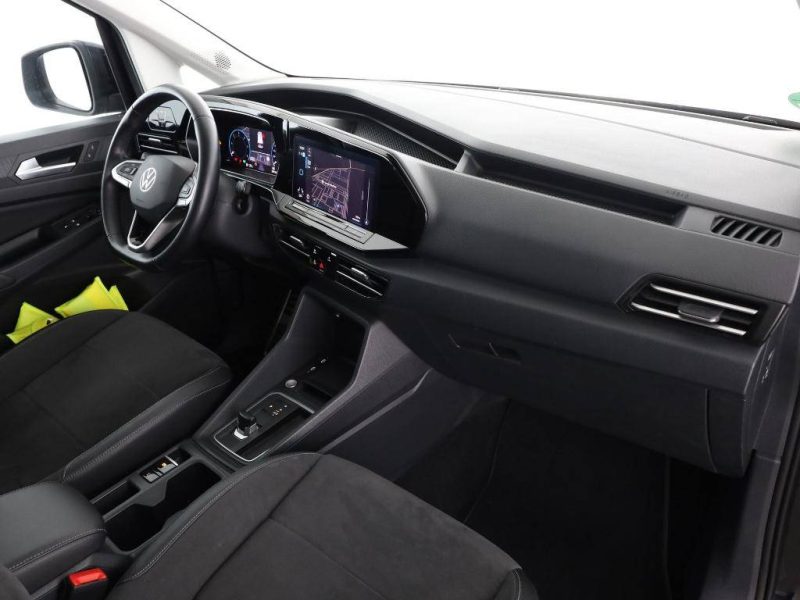 VOLKSWAGEN CADDY MAXI 2.0 TDI R1820