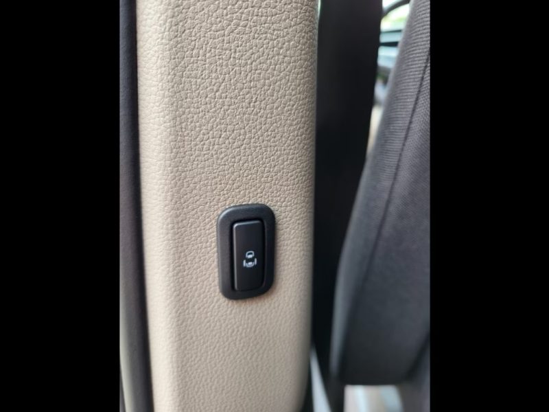 VOLKSWAGEN MULTIVAN T7 LIFE EDITION LONG R1823