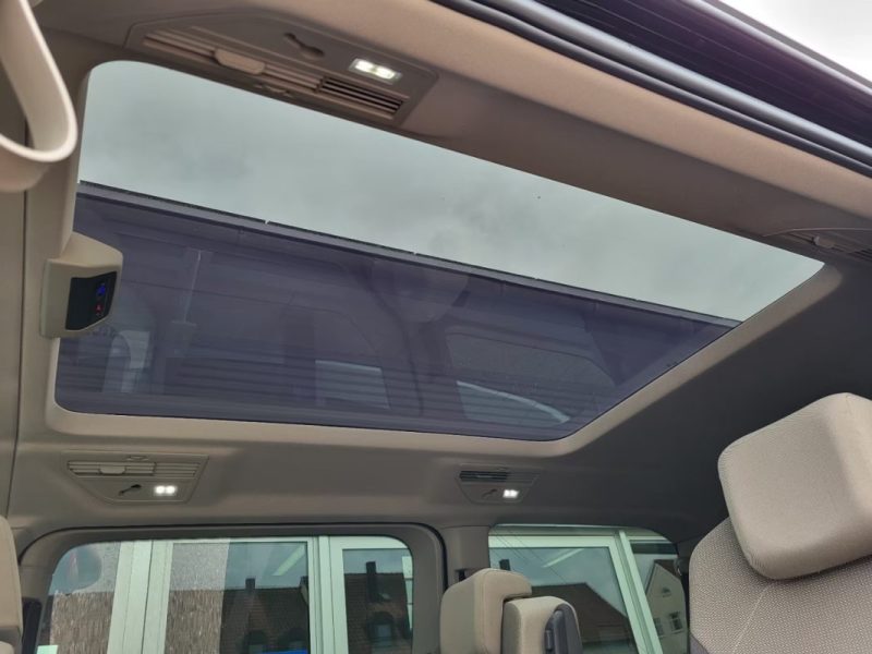 VOLKSWAGEN MULTIVAN T7 LIFE EDITION LONG R1823