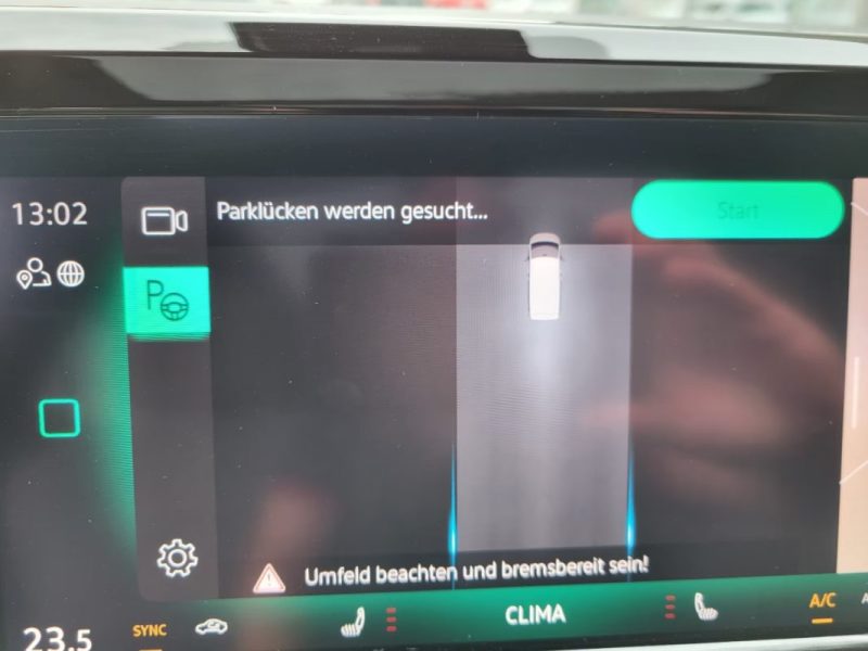 VOLKSWAGEN MULTIVAN T7 LIFE EDITION LONG R1823