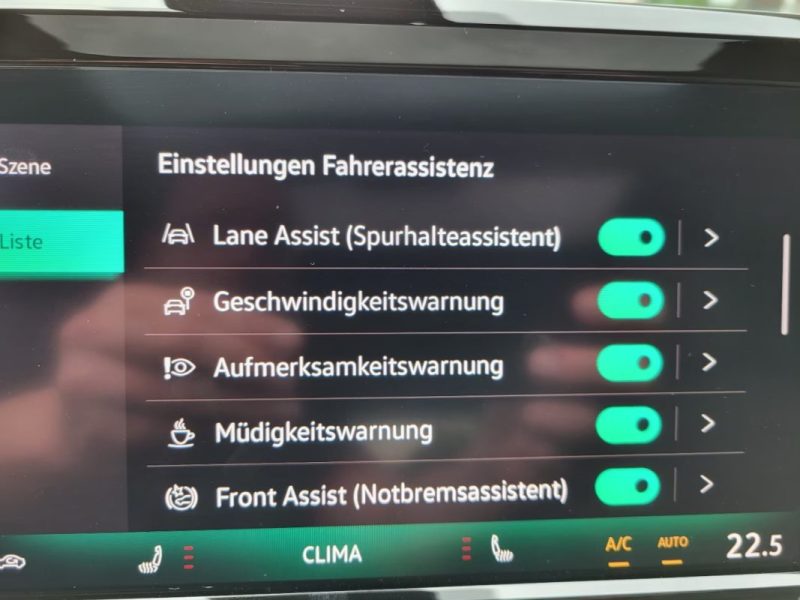 VOLKSWAGEN MULTIVAN T7 LIFE EDITION LONG R1823