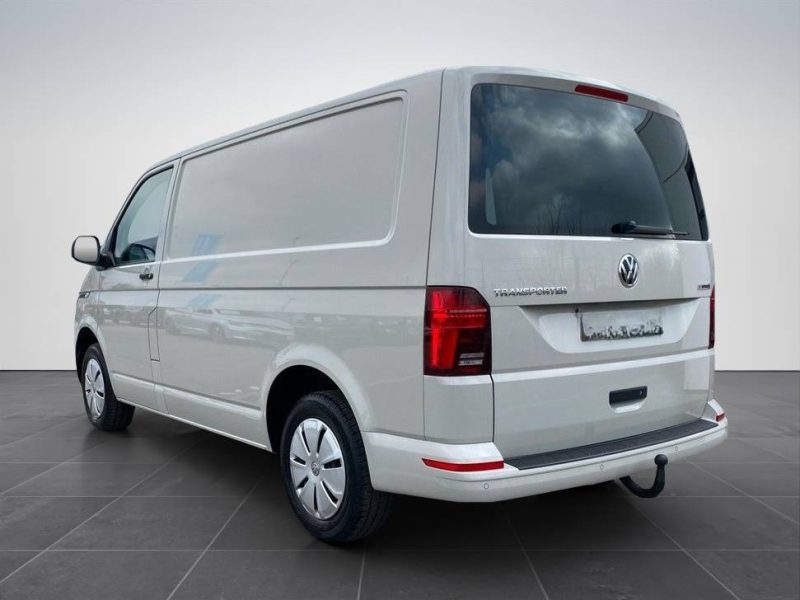 VOLKSWAGEN T6 TRANSPORTER 2.0 TDI DSG R1825