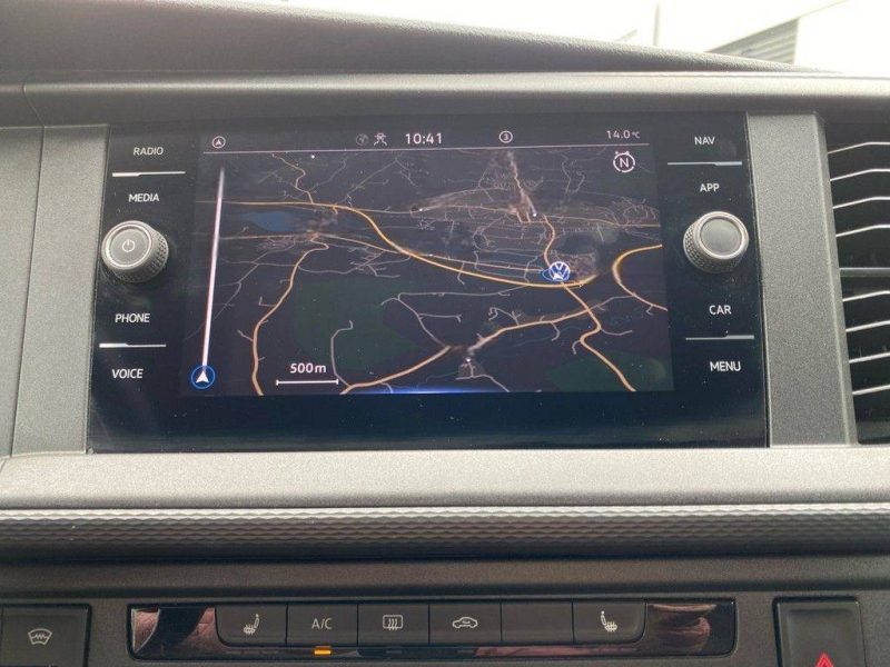 VOLKSWAGEN T6 TRANSPORTER 2.0 TDI DSG R1825