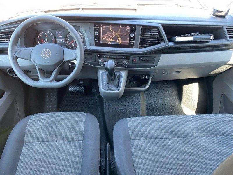 VOLKSWAGEN T6 TRANSPORTER KOMBI 2.0 TDI R1826