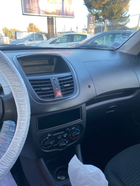 PEUGEOT 206 + PLUS 1.4 URBAN EURO5 5P garantie 6 mois 