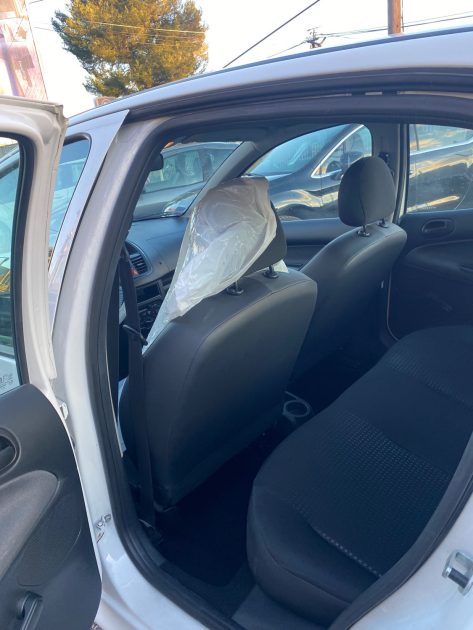 PEUGEOT 206 + PLUS 1.4 URBAN EURO5 5P garantie 6 mois 
