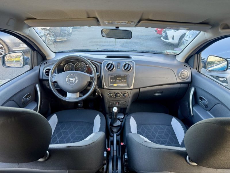 DACIA SANDERO 0.9 TCE 90CH ECO² LAURÉATE STEPWAY PRESTIGE 2013