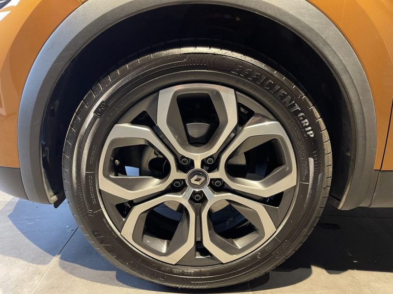 RENAULT CAPTUR 2 1.6 E-TECH 145 INTENS / CAMERA 360° / ECRAN 9.3P / CHARGEUR INDUCTION  2022