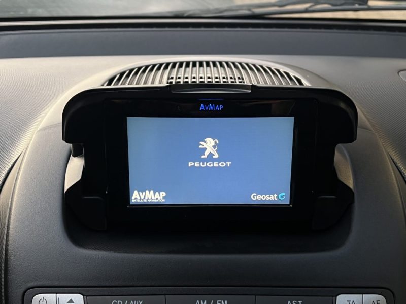 PEUGEOT 107 PHASE 2 NAVTEQ ON BOARD 1.0 68 Cv 1ERE MAIN 411 Kms REELS GPS BLUETOOTH - GARANTIE 1 AN
