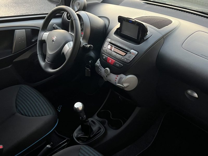 PEUGEOT 107 PHASE 2 NAVTEQ ON BOARD 1.0 68 Cv 1ERE MAIN 411 Kms REELS GPS BLUETOOTH - GARANTIE 1 AN