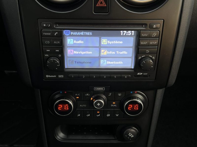 NISSAN QASHQAI PHASE 2 CONNECT EDITION 360 1.6 i 117 Cv 58 300 Km TOIT PANO GPS CAMERA - Garantie1an