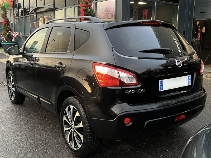 NISSAN QASHQAI PHASE 2 CONNECT EDITION 360 1.6 i 117 Cv 58 300 Km TOIT PANO GPS CAMERA - Garantie1an