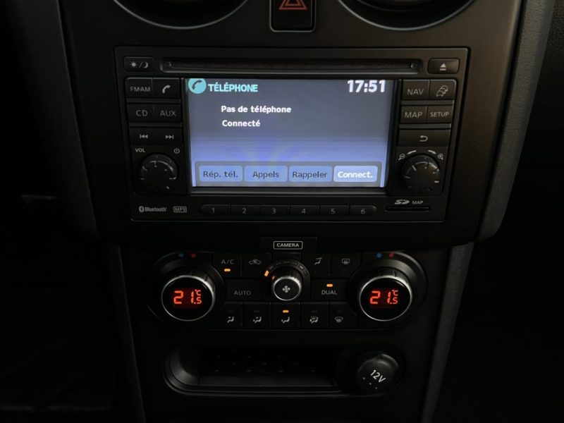 NISSAN QASHQAI PHASE 2 CONNECT EDITION 360 1.6 i 117 Cv 58 300 Km TOIT PANO GPS CAMERA - Garantie1an