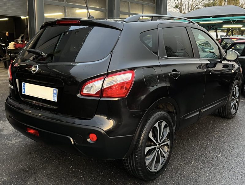 NISSAN QASHQAI PHASE 2 CONNECT EDITION 360 1.6 i 117 Cv 58 300 Km TOIT PANO GPS CAMERA - Garantie1an