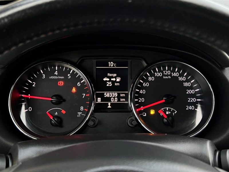 NISSAN QASHQAI PHASE 2 CONNECT EDITION 360 1.6 i 117 Cv 58 300 Km TOIT PANO GPS CAMERA - Garantie1an